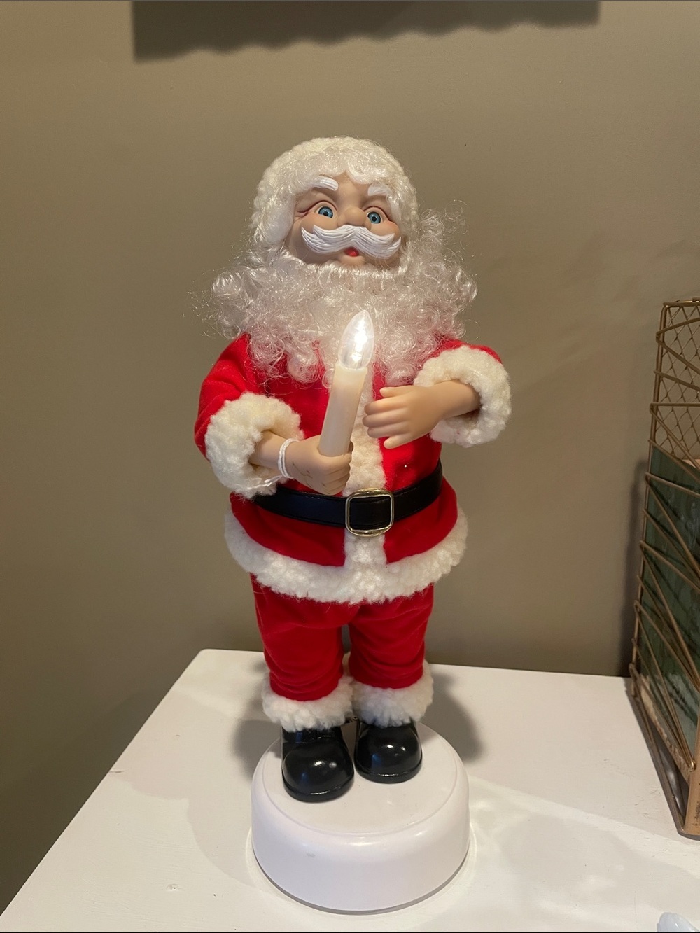Holiday Santa holding candle Decor